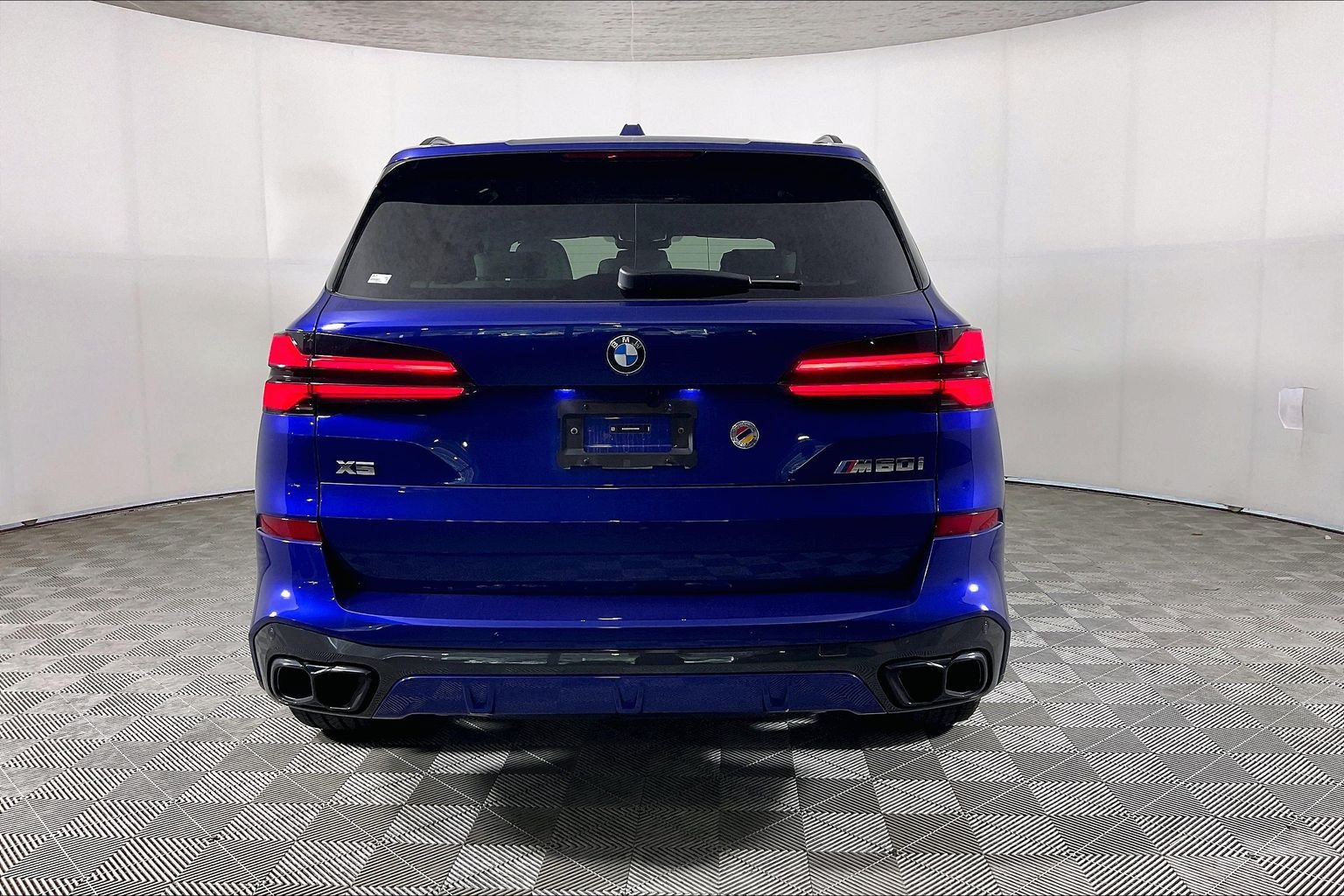Used 2025 BMW X5 M60i w/ Climate Comfort Package AWD/4WD image 6