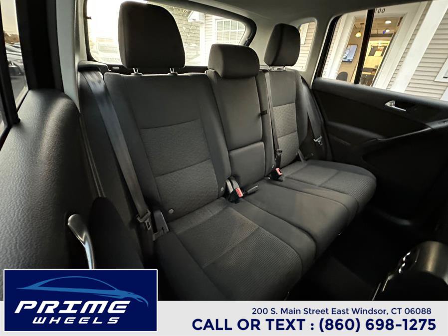 Used 2013 Volkswagen Tiguan S AWD/4WD image 17
