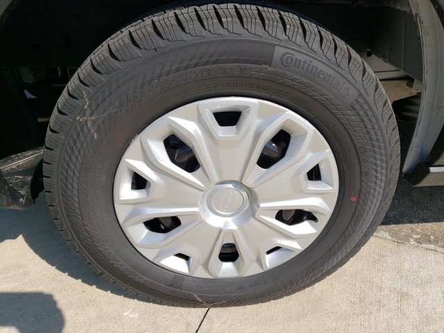 New 2023 Ford E-Transit Medium Roof image 2