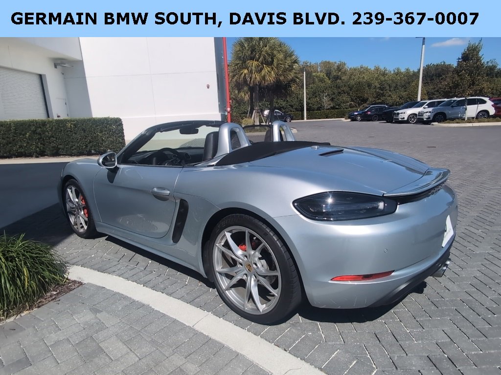 Used 2017 Porsche 718 Boxster S image 8