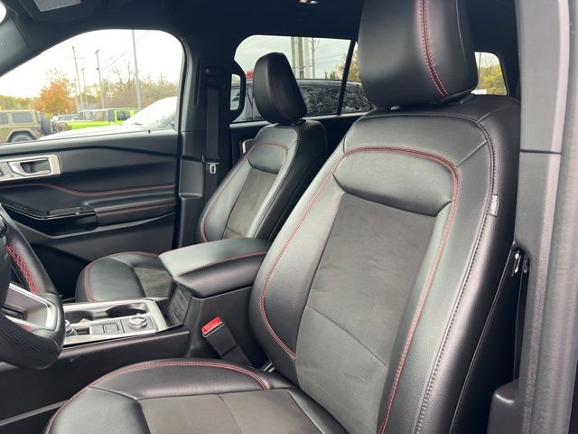 Used 2022 Ford Explorer ST-Line image 27