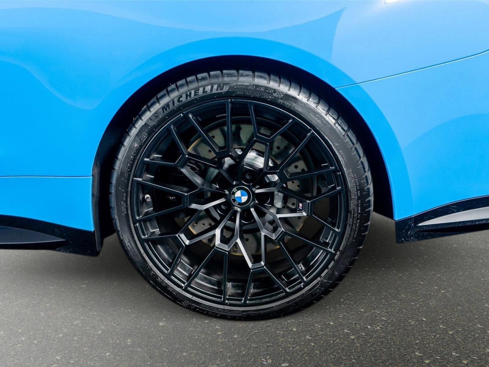 Used 2025 BMW M4 CS image 18