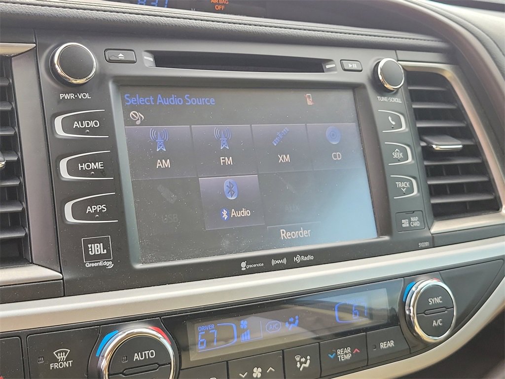 Used 2019 Toyota Highlander Limited Platinum image 30