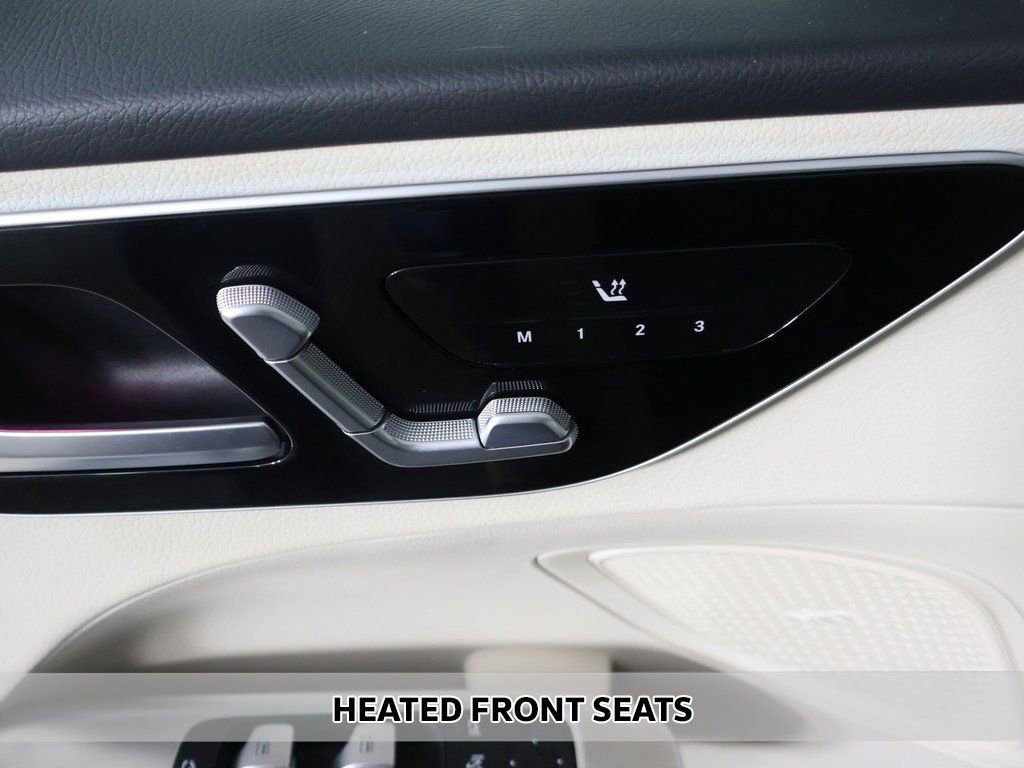 Used 2023 Mercedes-Benz C 300 4MATIC Sedan image 6