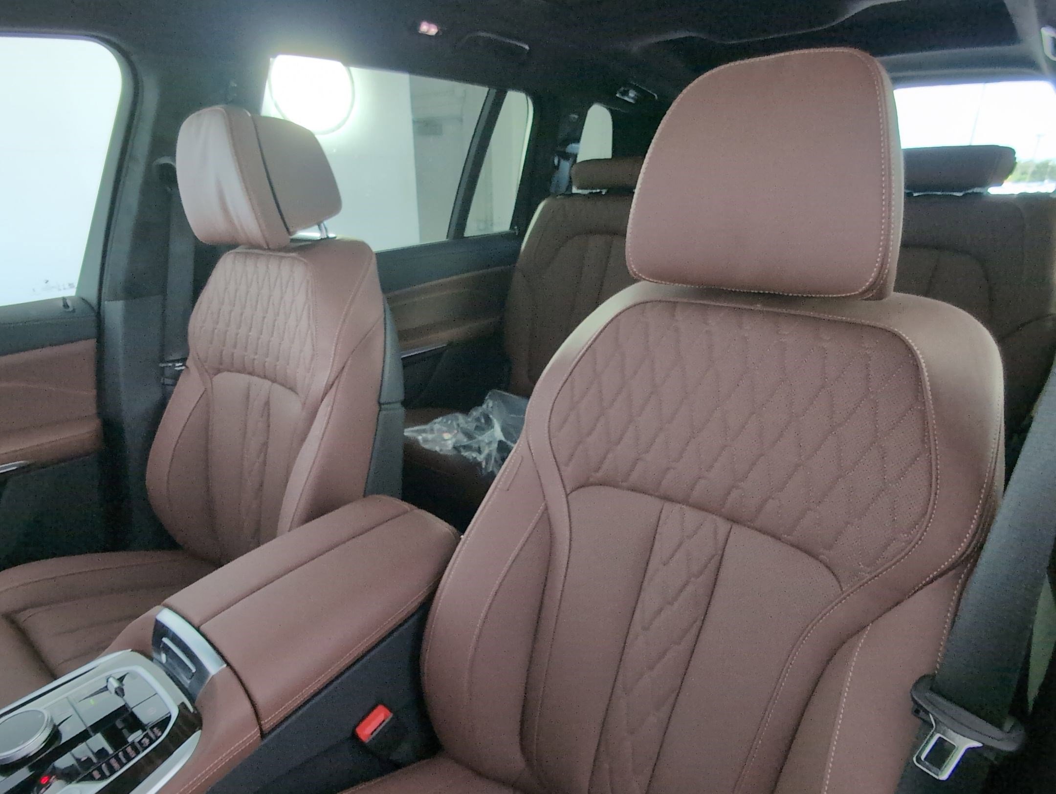 New 2026 BMW X7 M60i image 22