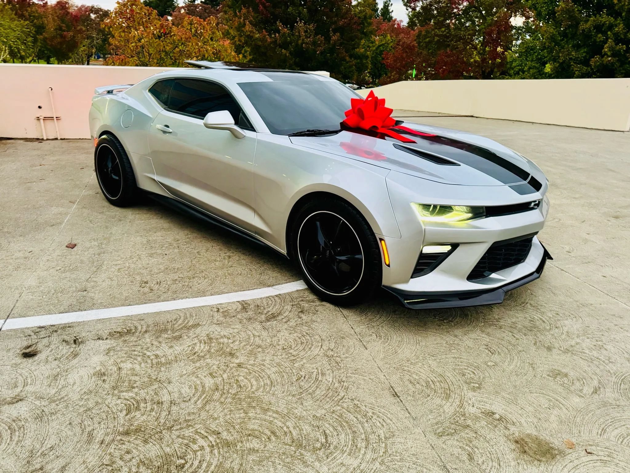 Used 2016 Chevrolet Camaro SS RWD image 13