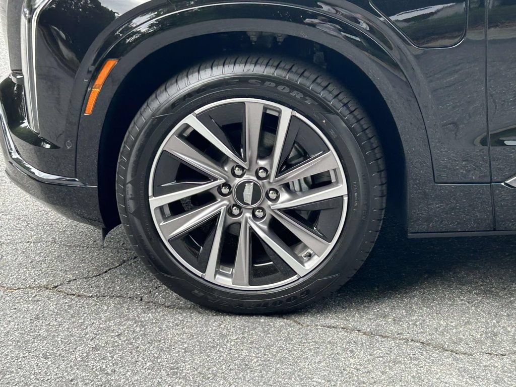 New 2027 Cadillac Vistiq Sport AWD/4WD image 9
