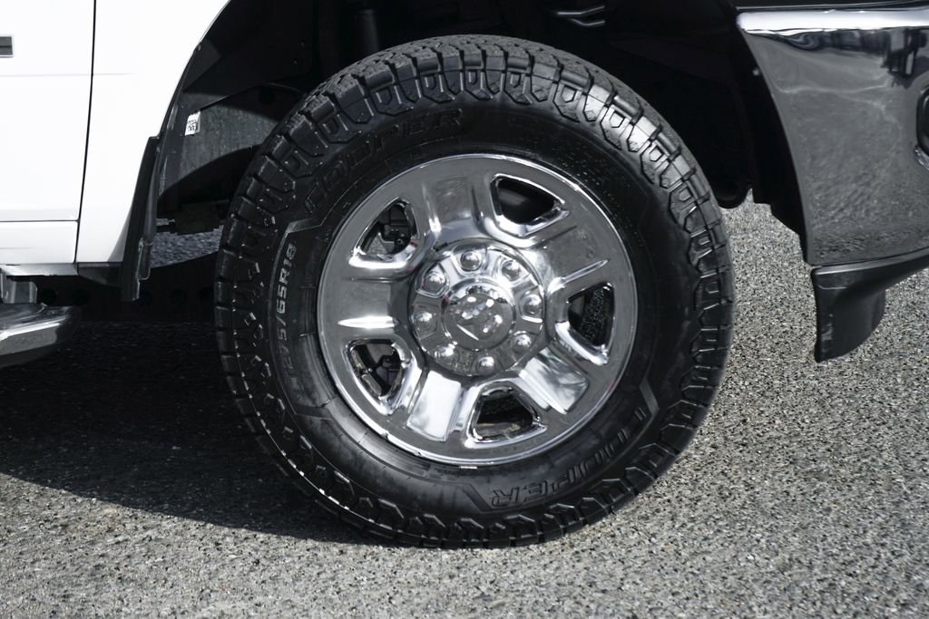 Used 2022 RAM 3500 Big Horn image 39