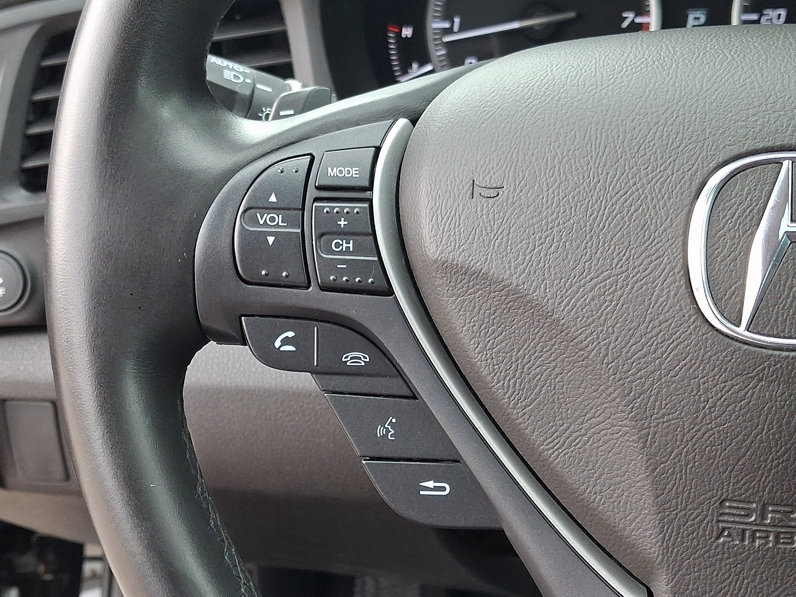 Used 2017 Acura ILX FWD image 22