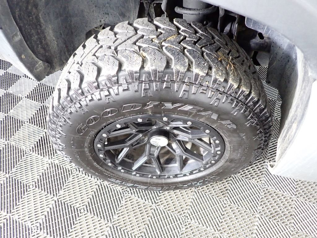 Used 2011 Chevrolet Silverado 1500 LT w/ All-Star Edition image 30