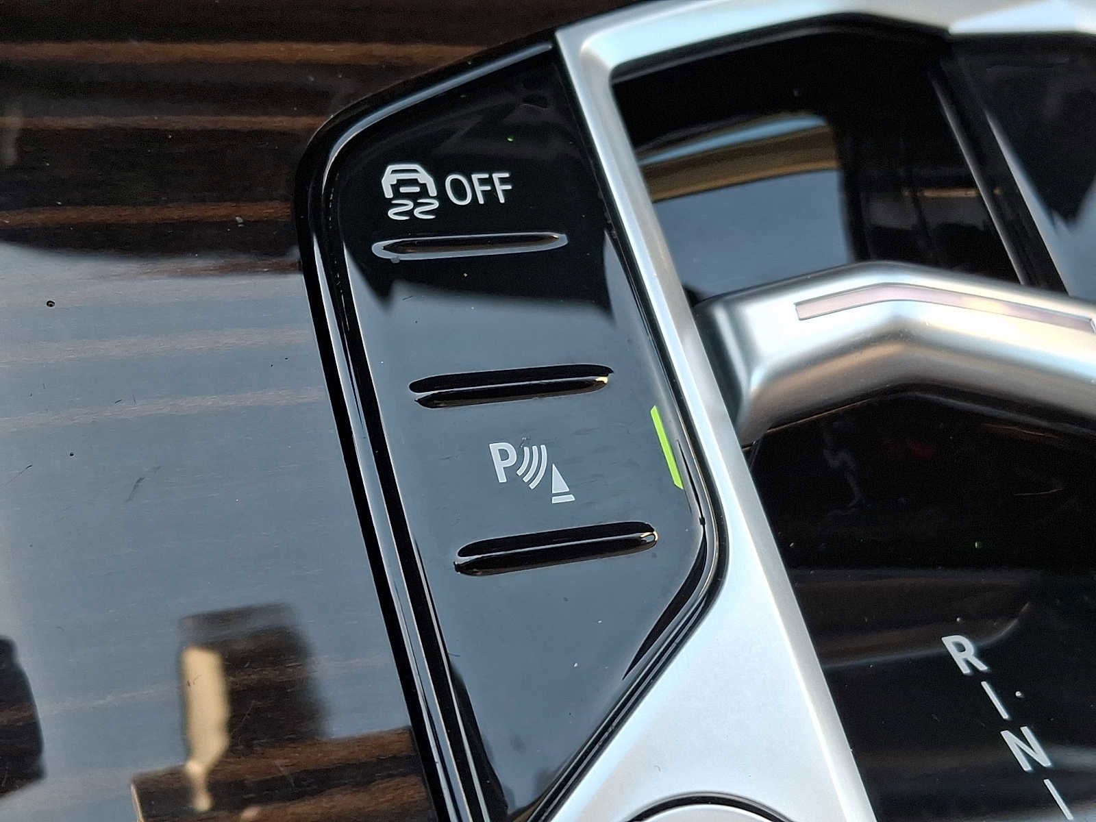 Used 2026 BMW X7 xDrive40i image 15