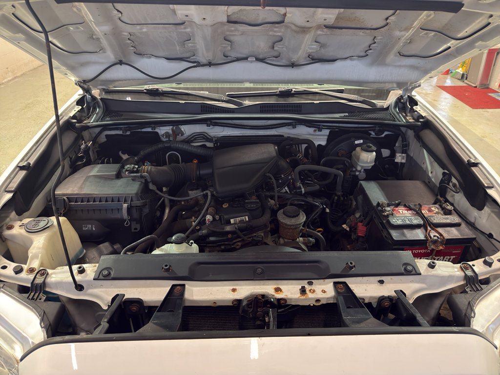 Used 2016 Toyota Tacoma SR RWD image 29
