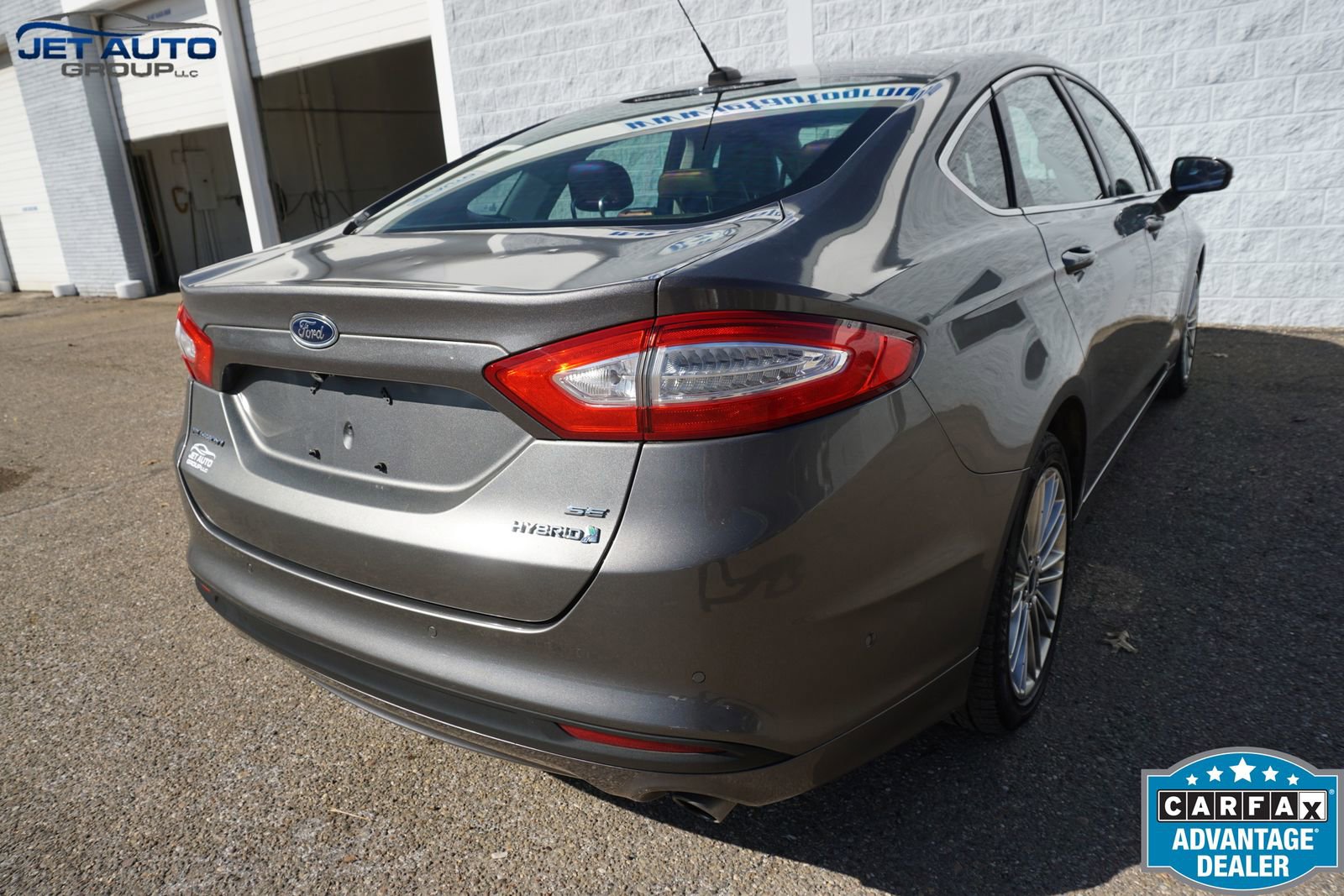 Used 2014 Ford Fusion SE w/ Equipment Group 502A image 11