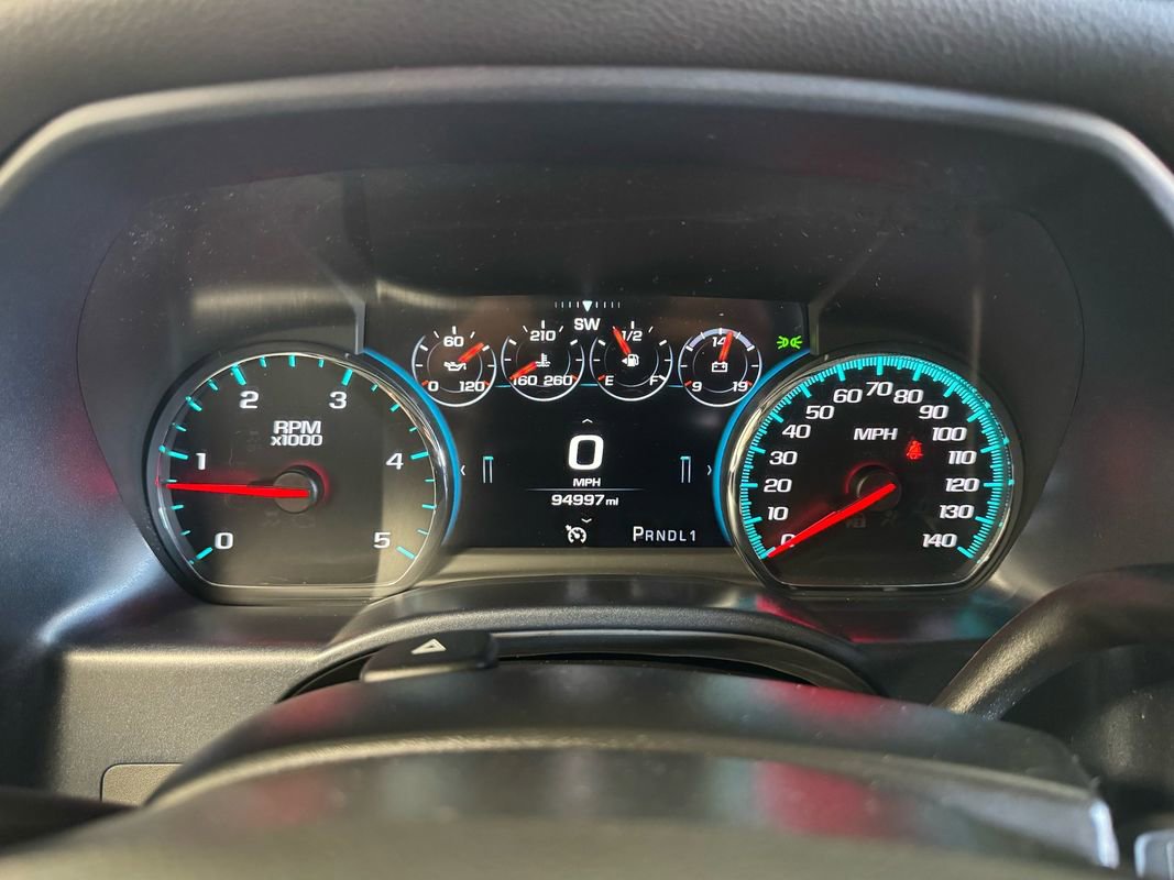 Used 2019 GMC Sierra 2500 Denali w/ Duramax Plus Package AWD/4WD image 38
