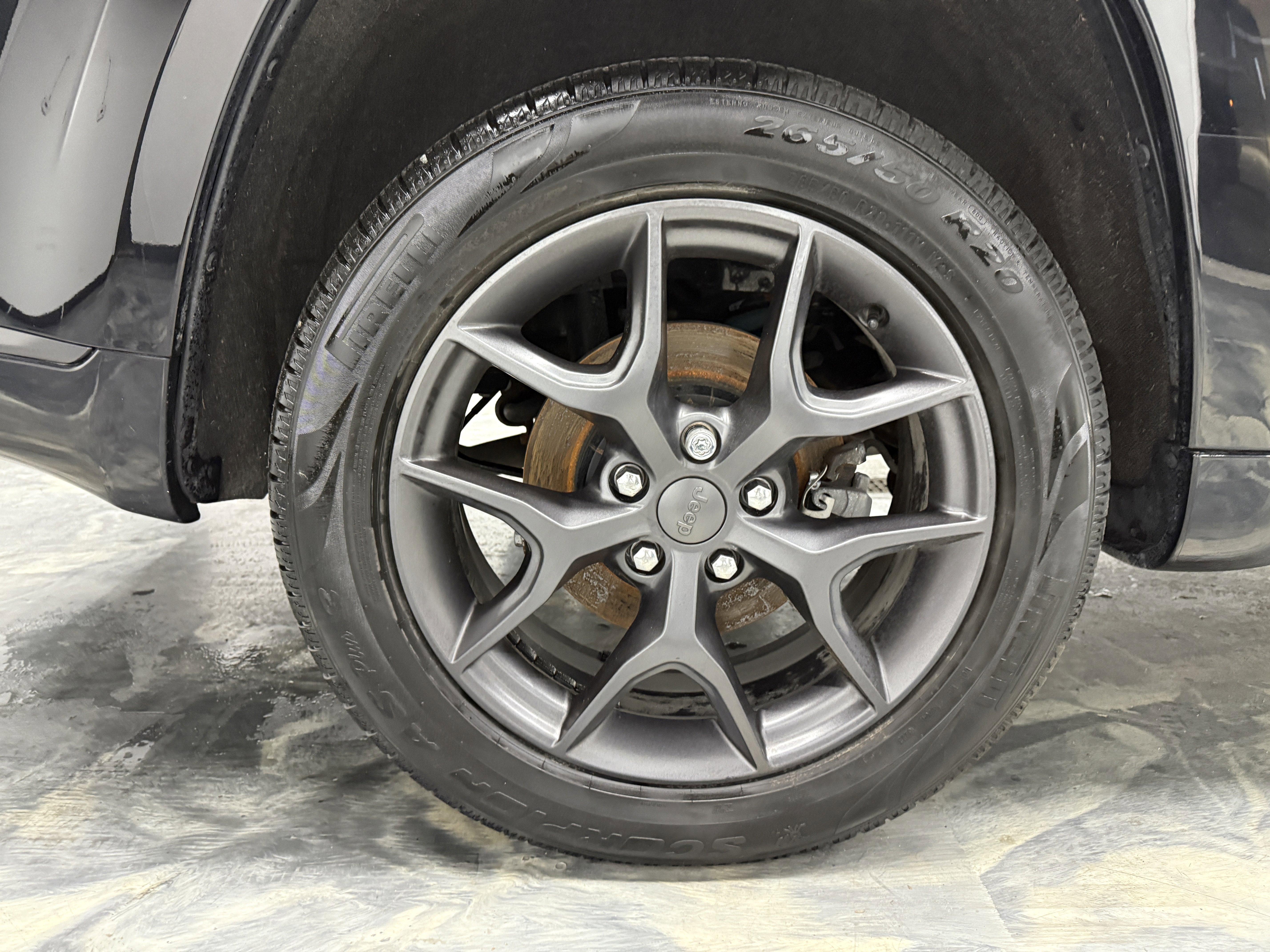 Used 2019 Jeep Grand Cherokee Limited X image 29