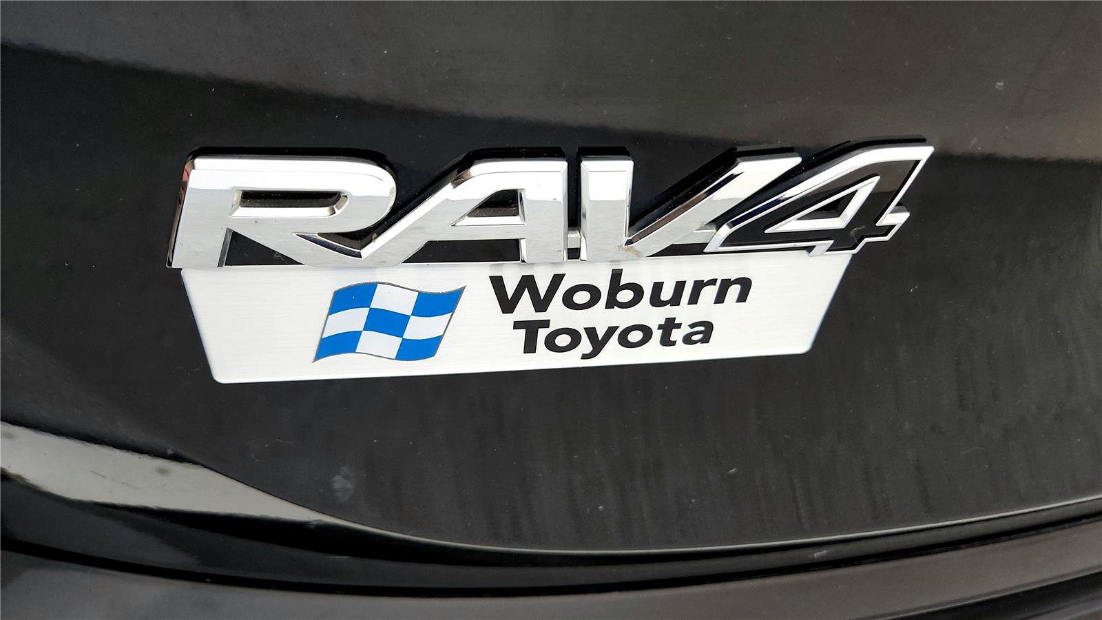 Used 2017 Toyota RAV4 LE w/ All Weather Liner Package AWD/4WD image 13