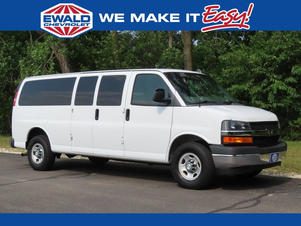Used 2017 Chevrolet Express 3500 LT w/ LT Preferred Equipment Group RWD image 1