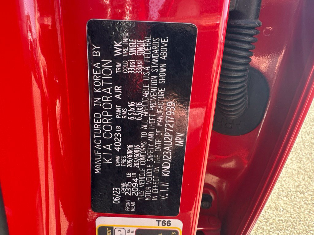 Used 2023 Kia Soul LX w/ Option Group 015 FWD image 22