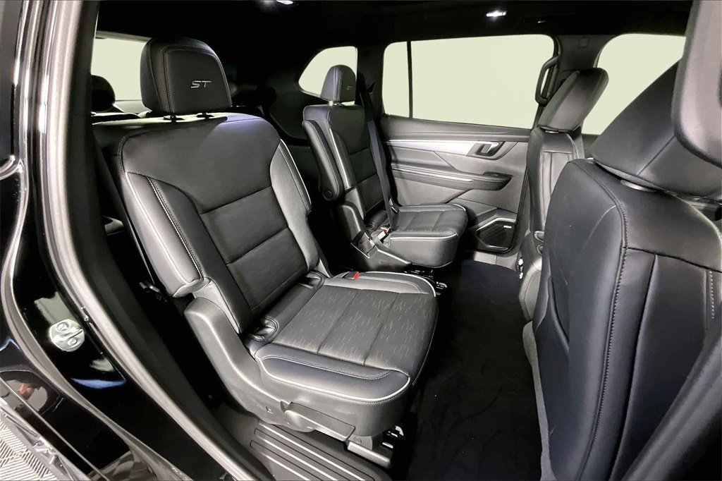 New 2026 Buick Enclave Sport Touring w/ Power Package image 10