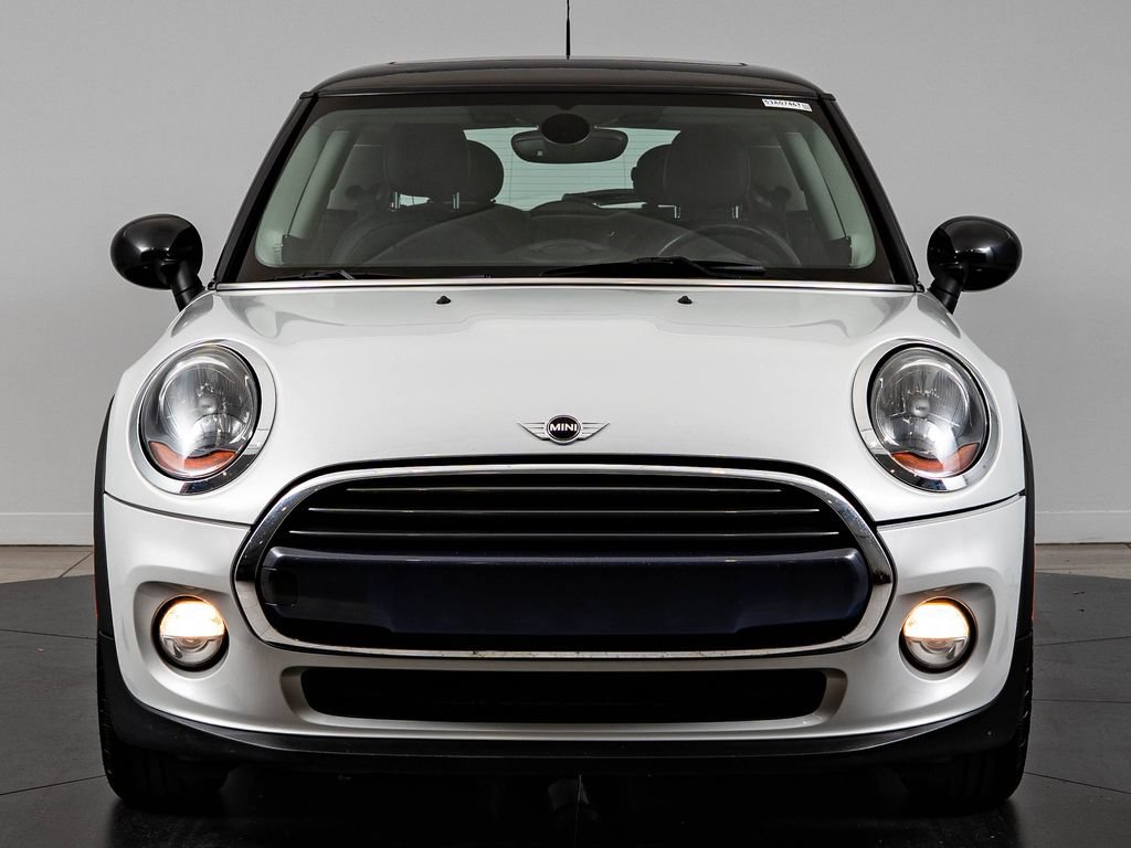 Used 2016 MINI Cooper 2-Door Hardtop FWD image 2