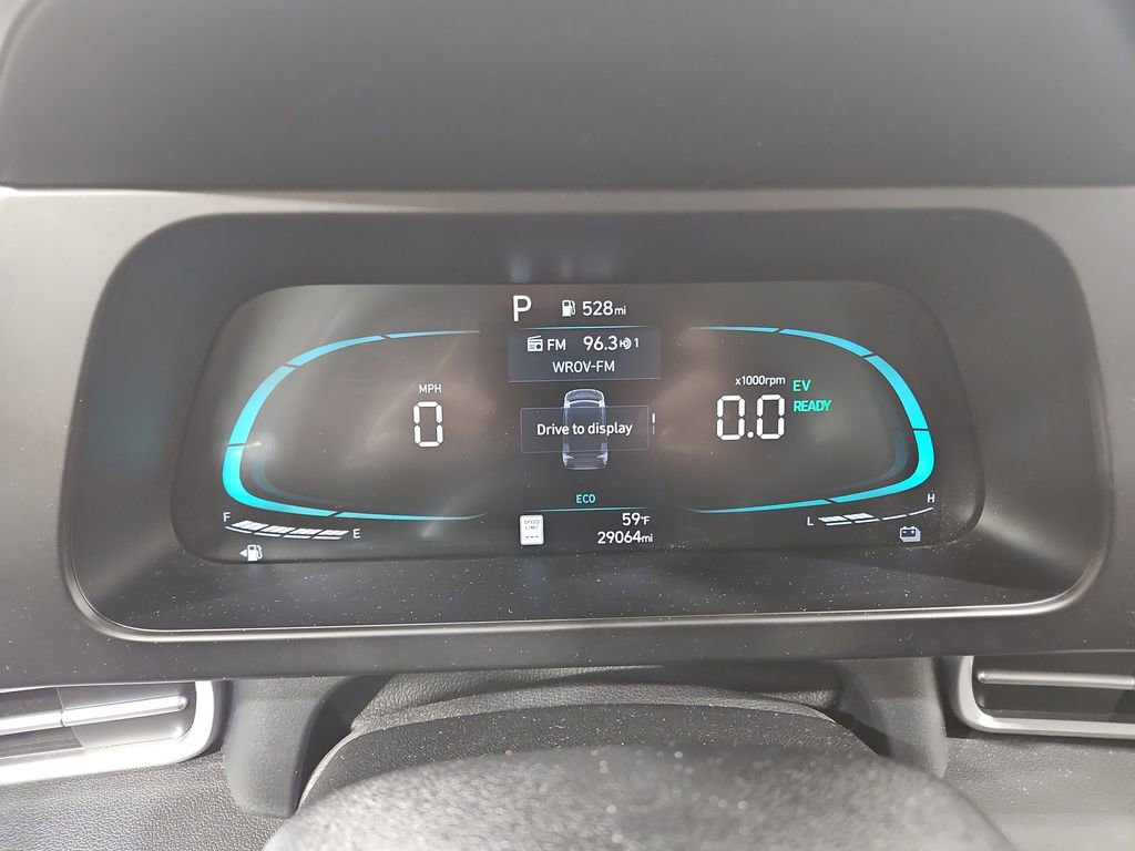 Certified 2025 Hyundai Elantra Blue FWD image 16