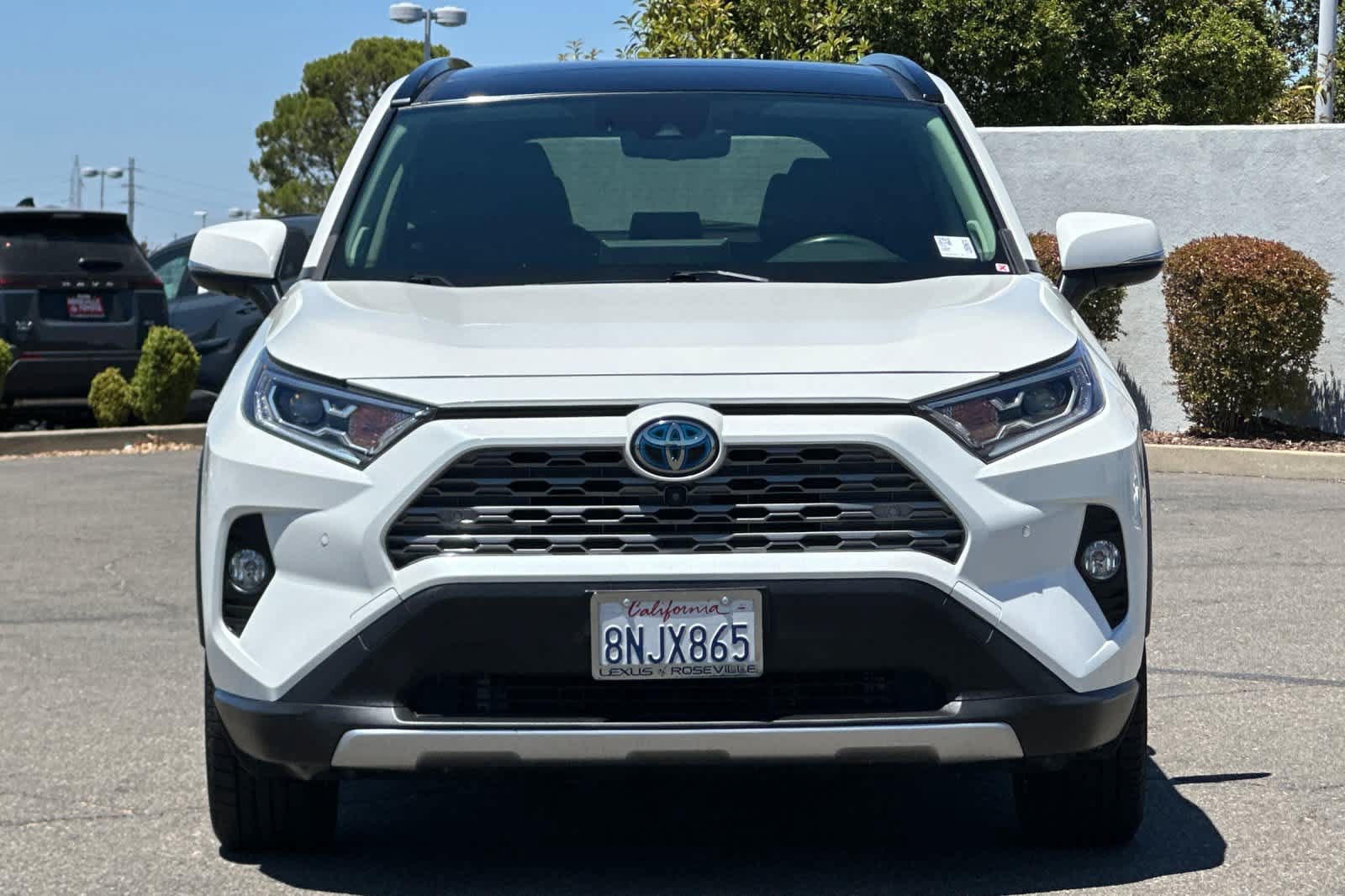 Used 2020 Toyota RAV4 Limited AWD/4WD image 10