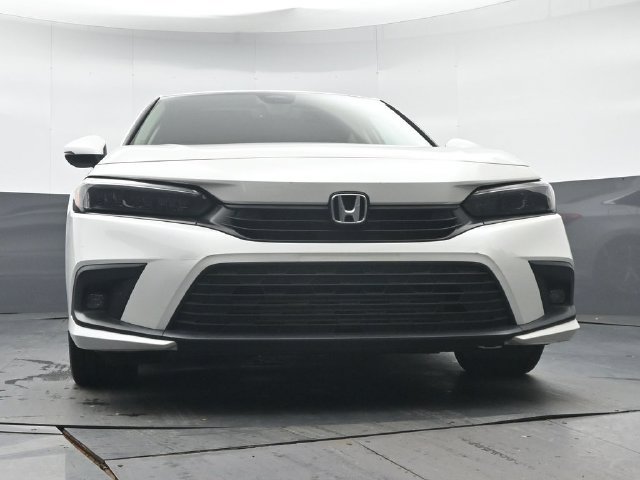 Used 2023 Honda Civic Touring image 32