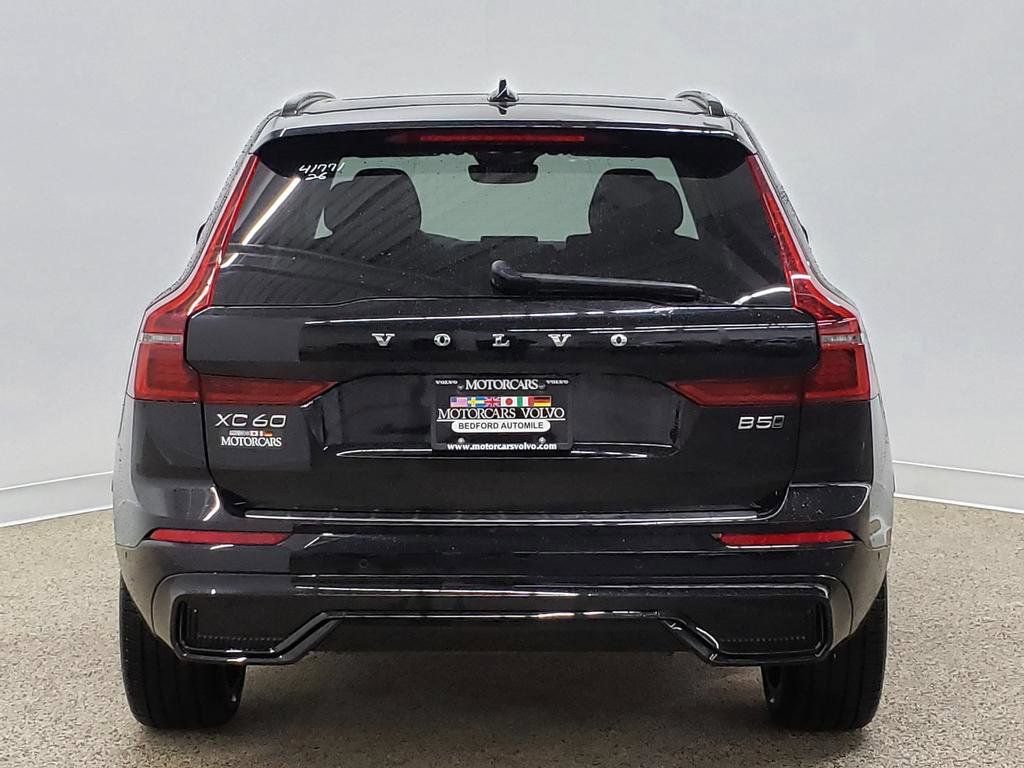 New 2026 Volvo XC60 B5 Ultra w/ Protection Package Premier AWD/4WD image 4