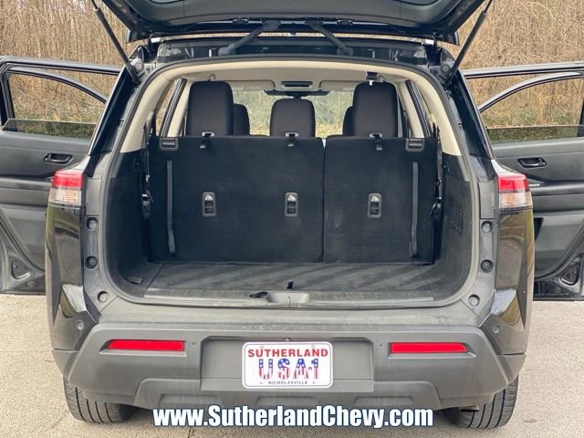 Used 2024 Nissan Pathfinder SV image 41
