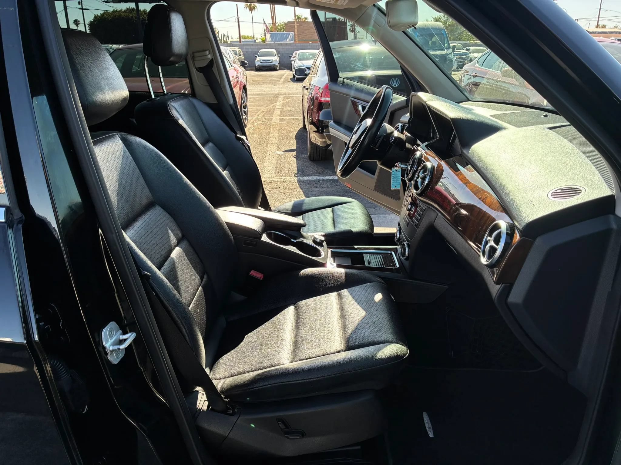 Used 2014 Mercedes-Benz GLK 350 2WD image 24