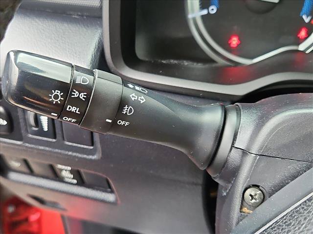 Used 2019 Toyota 4Runner SR5 AWD/4WD image 15
