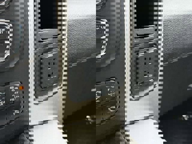 Used 2015 RAM 1500 Big Horn image 26