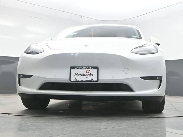Used 2022 Tesla Model Y Long Range AWD/4WD image 37