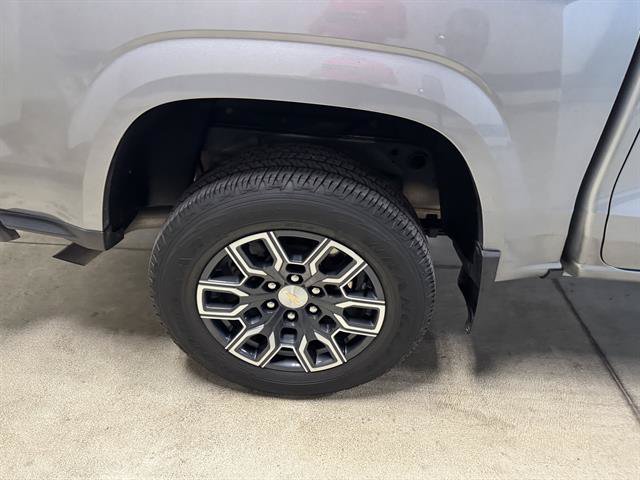 Certified 2024 Chevrolet Colorado LT w/ LT Convenience Package III AWD/4WD image 7