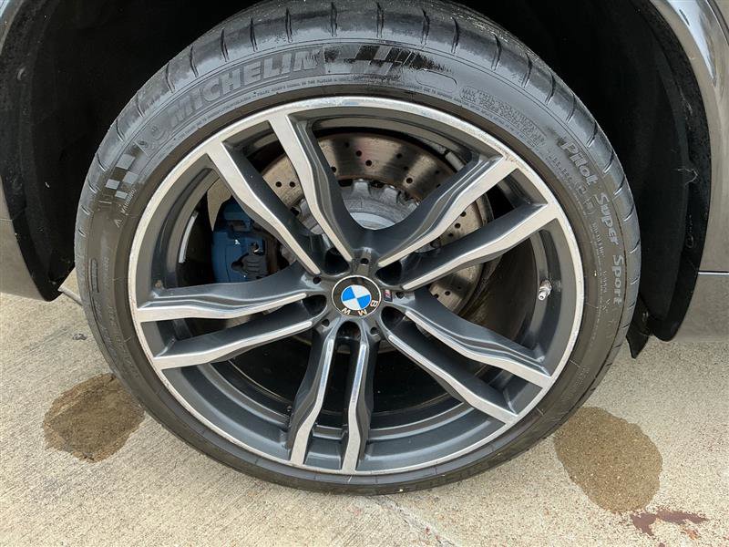 Used 2017 BMW X5 M AWD/4WD image 27
