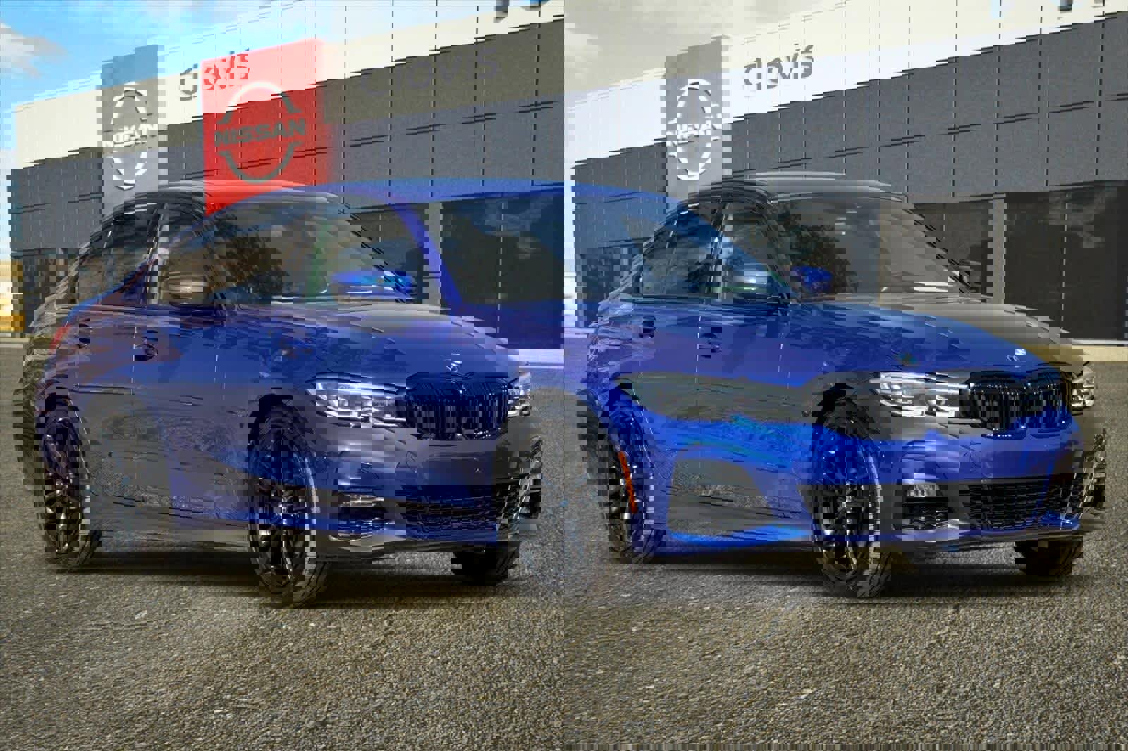 Used 2021 BMW 330i Sedan w/ M Sport Package image 10