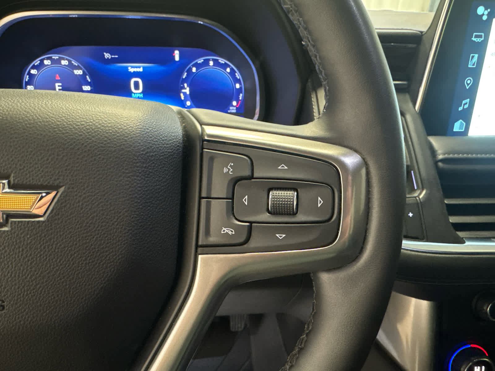 Used 2023 Chevrolet Tahoe LT w/ LT Signature Plus Package image 24