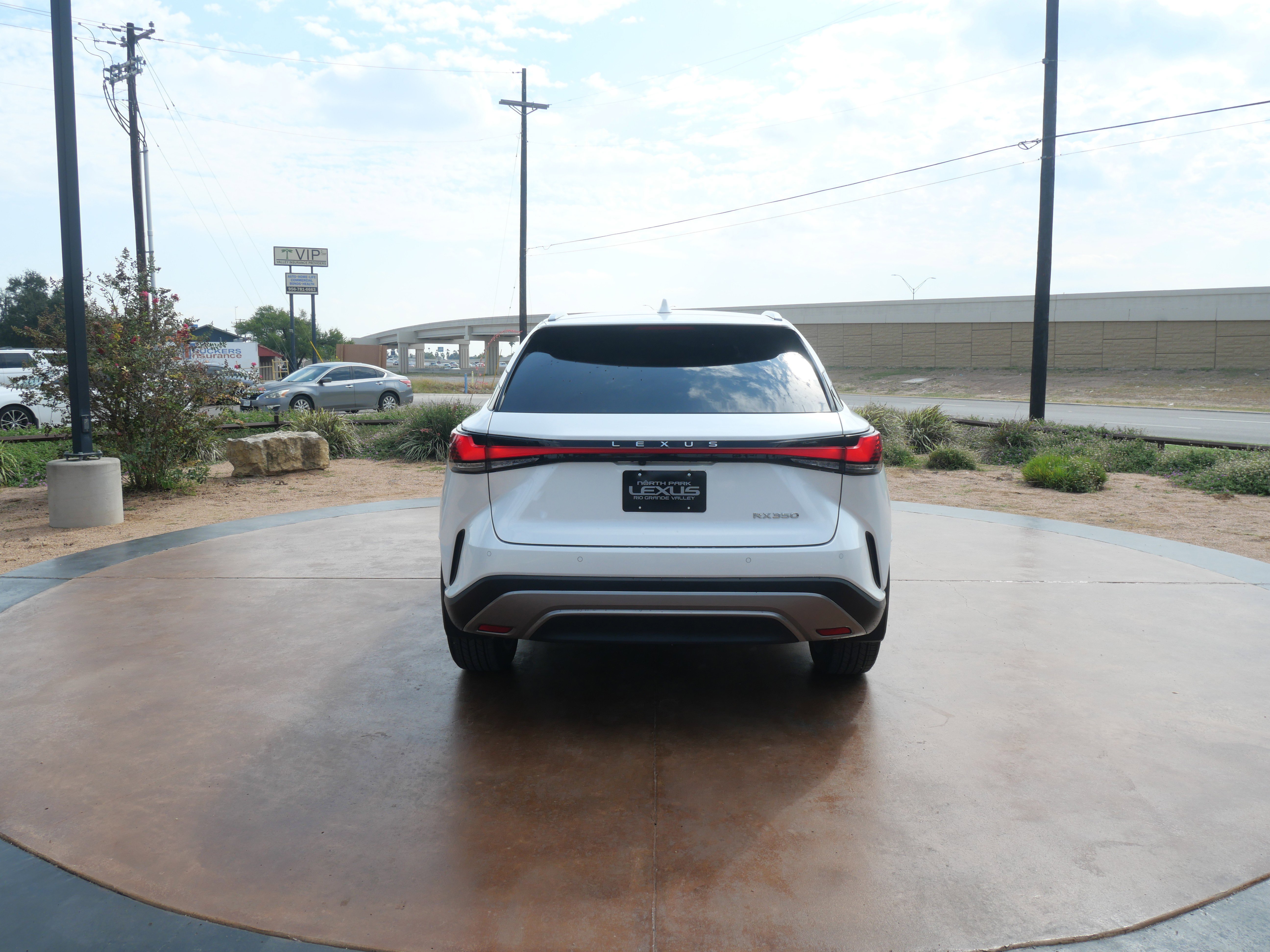 Certified 2024 Lexus RX 350 Premium image 3