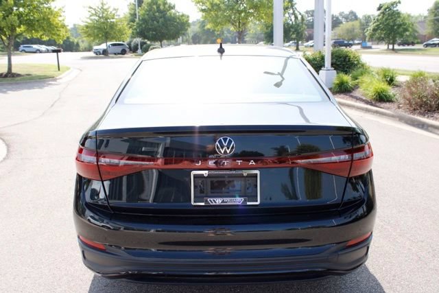 Used 2025 Volkswagen Jetta S FWD image 4