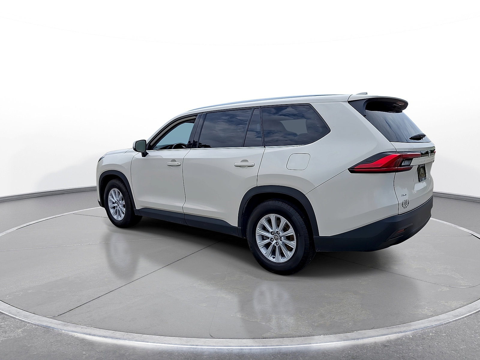 Used 2024 Toyota Grand Highlander AWD image 6