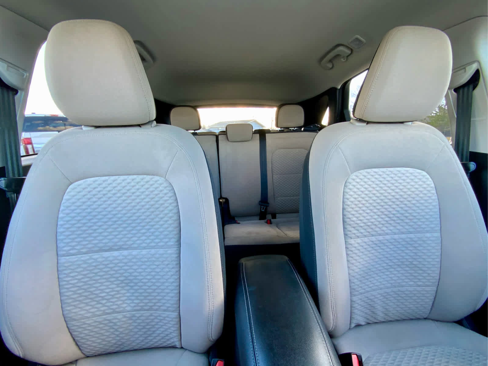 Used 2021 Ford Escape SE image 30