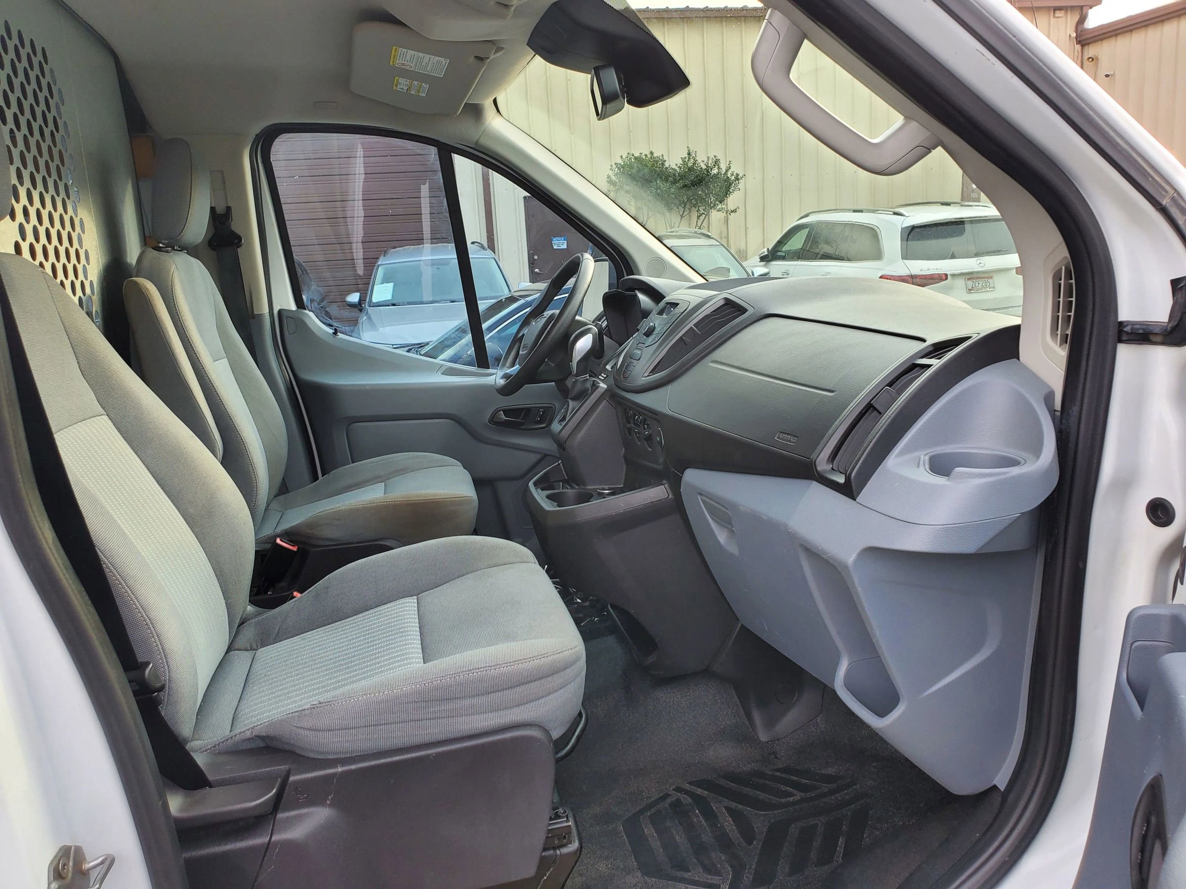Used 2016 Ford Transit 250 130 Low Roof w/ Exterior Upgrade Package image 33