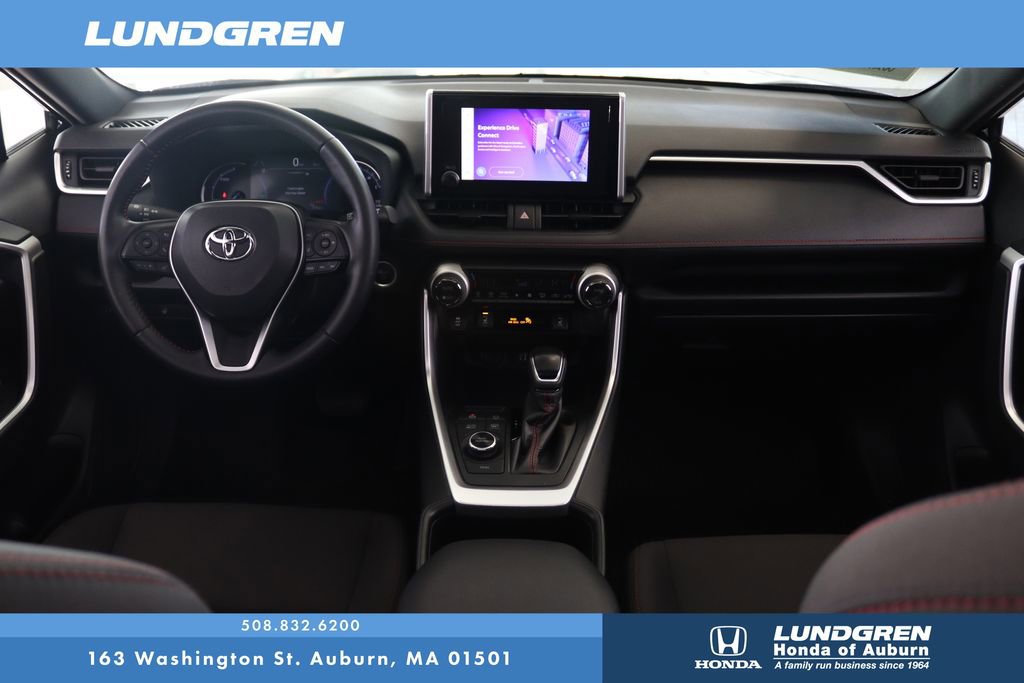 Used 2024 Toyota RAV4 SE w/ Weather & Moonroof Package image 17