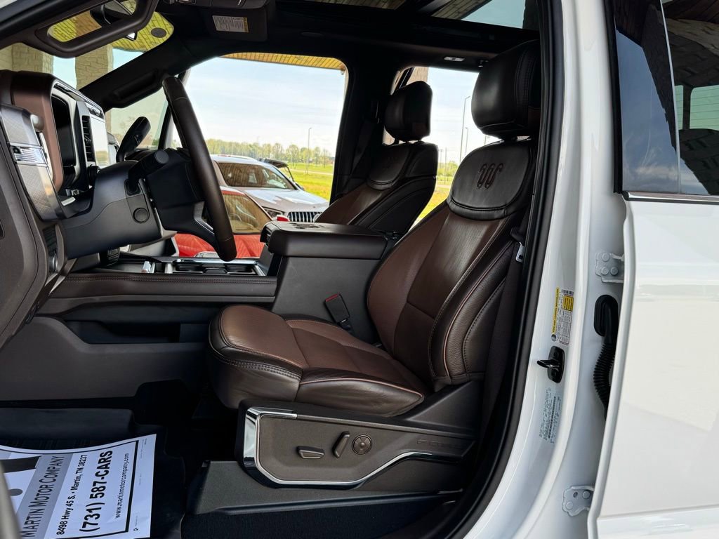 Used 2025 Ford F250 King Ranch w/ Chrome Package image 37