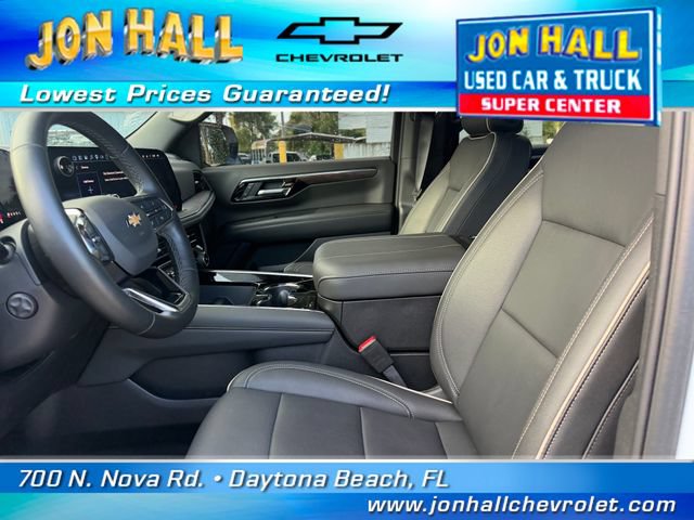 Used 2026 Chevrolet Suburban Premier w/ Sun And Tow Package AWD/4WD image 17