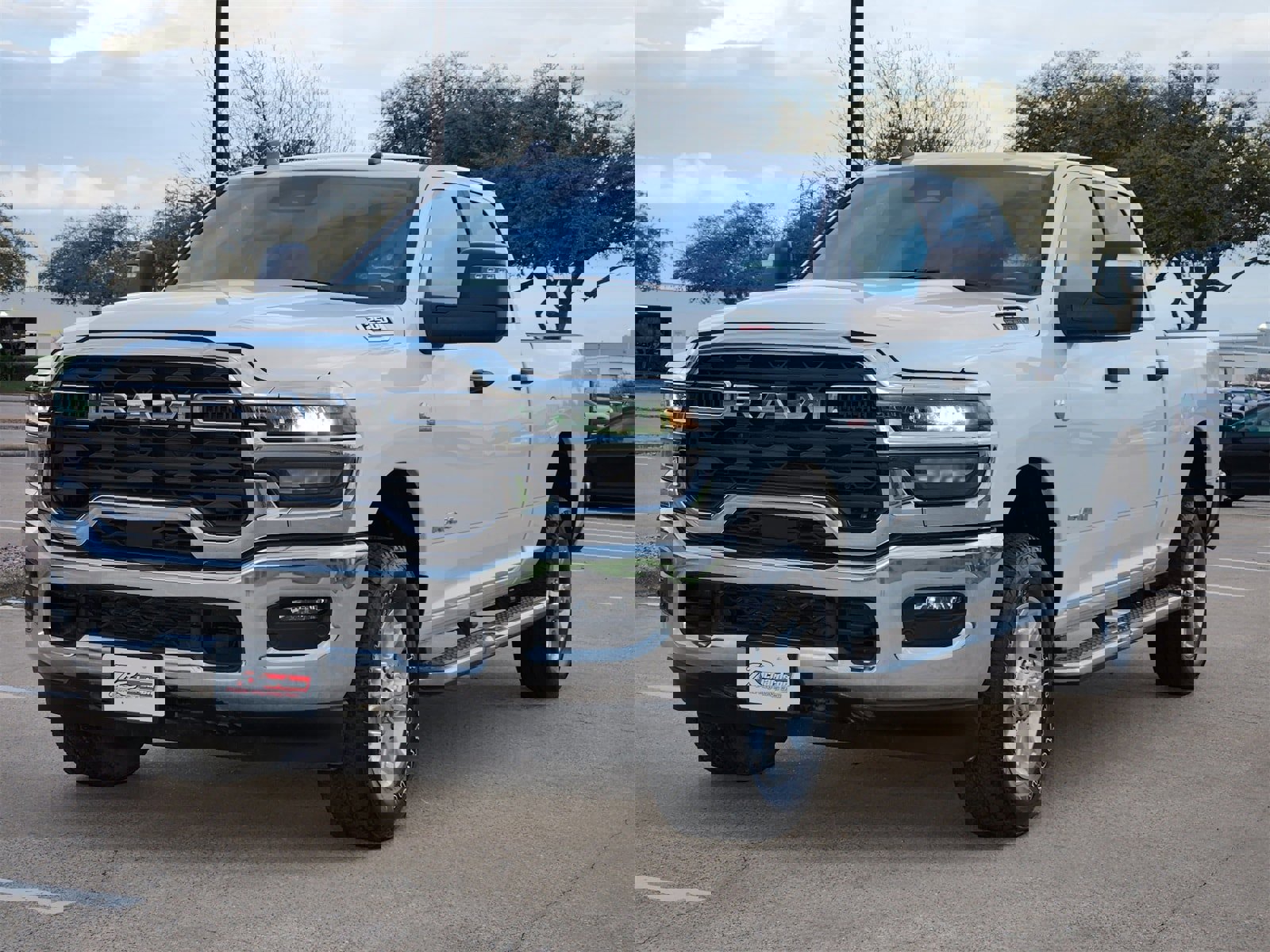Used 2025 RAM 2500 Lone Star image 2