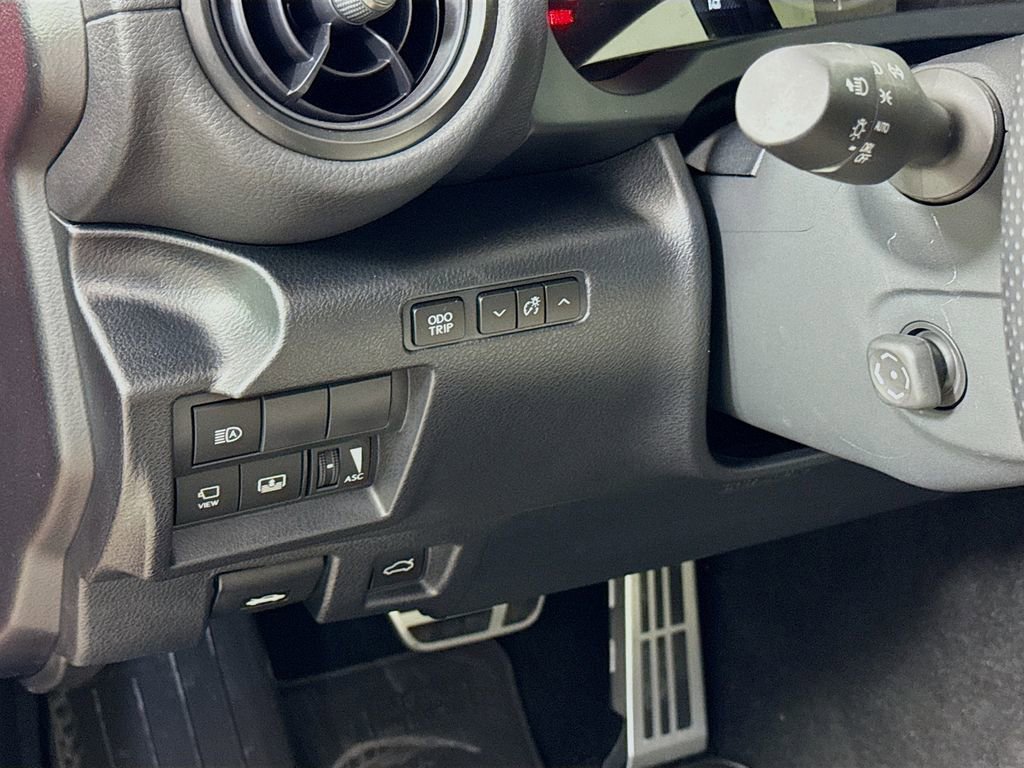 Certified 2023 Lexus IS 350 F Sport RWD image 10