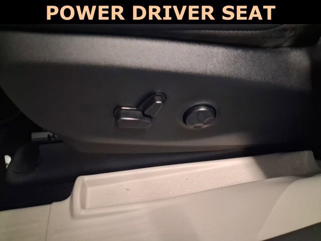 Used 2024 Chrysler Pacifica Touring-L image 20