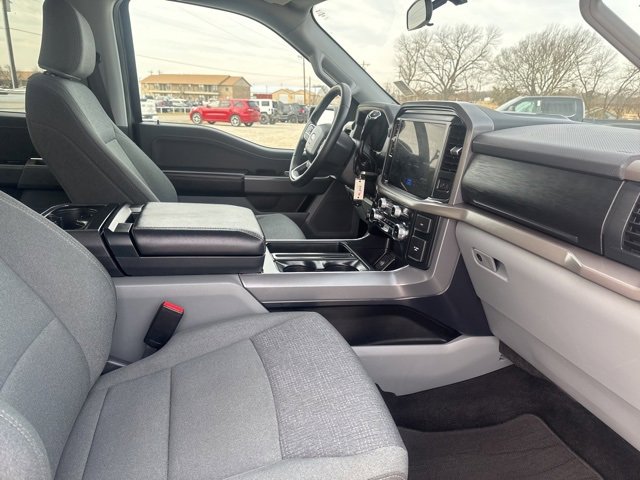 Used 2025 Ford F150 XLT w/ Equipment Group 301A Standard image 21