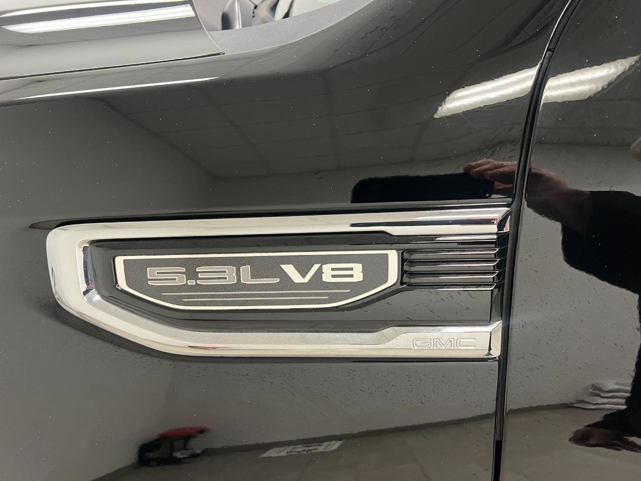 Used 2025 GMC Sierra 1500 SLT image 64